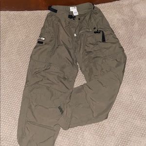 REI women Hiking Pants Zip off Shorts